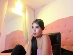 Amateur Adult Video Chat of kiityvall19
