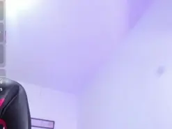 Amateur Live Sex of Alana_wish