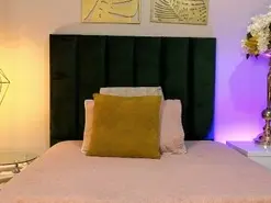 Amateur Live Porn of AylaStone