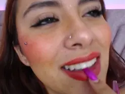 Amateur Live Sex Cam of Jessica_Kraft