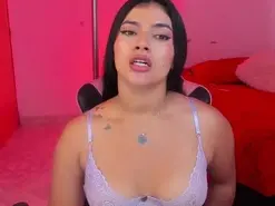 Amateur Live Sex Cam of Andreeartt