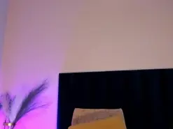 Amateur Free Porn Cam of NoraDaSilva