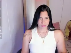 Amateur Nude Webcam of hellen_pretty