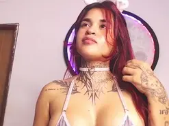 Amateur Adult Webcam of HalleyCloud