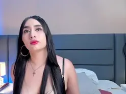 Amateur Live Porn of SerenaAveline