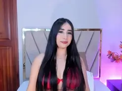 Amateur Adult Webcams of SerenaAveline