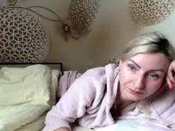 Amateur Sex Cam of Yourrealgirl