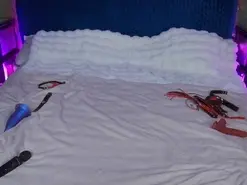 Amateur Live Sex Cam of LittleShyy