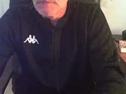 Amateur Live Porn of srleucipo