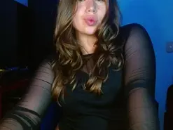 Amateur Live Sex of selle_loveee