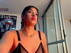 Amateur Nude Webcam of latin_couple77