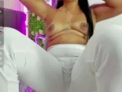 Amateur Nude Webcam of Isa_Squirt