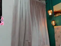 Amateur Watch Live Sex Cams of Isa_Squirt