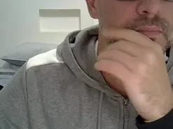 Amateur Live Sex Cam of observator033