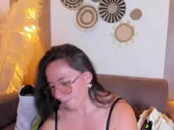 Amateur Live Porn of bella_sumers