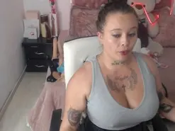 Amateur Live Porn of patty_squirt