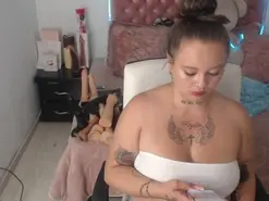Amateur Free Live Porn of patty_squirt
