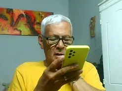 Amateur Adult Webcam of dirtymatureee