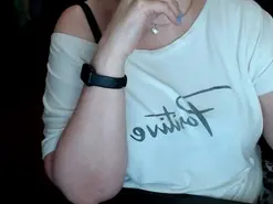 Amateur Nude Webcam of Rapunzel7