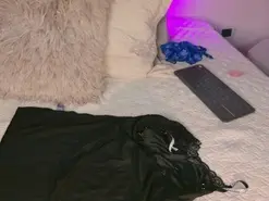 Amateur Live Sex of PaulinaSaint