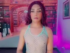 Amateur Adult Webcam of emeli_roushot