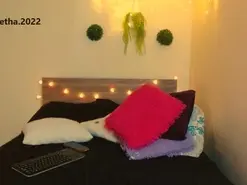 Amateur Live Sex Cam of Juliietha_ser