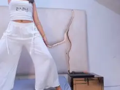 Amateur Free Porn Cam of Amaia_Sophia