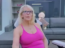 Amateur Adult Webcam of Fitcougar