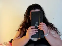 Amateur Private Sex Chat of mystery_psique