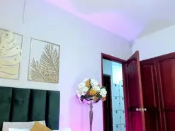 Amateur Sex Cam of ZamiraTaylor