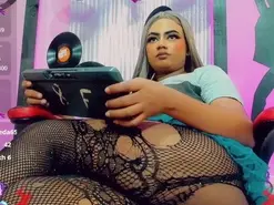 Amateur Free Live Porn of Mia_brunette__