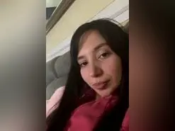 Amateur Sex Cam of lola_virgin