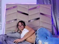 Amateur Sex Cam of Isis_Blaze