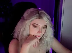 Amateur Adult Video Chat of VelvetSirenX