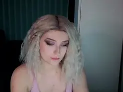 Amateur Sex Chat of VelvetSirenX