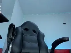 Amateur Live Sex of roxanne_jones1