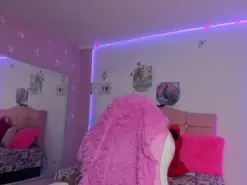 Amateur Live Sex Cam of red_moon_1