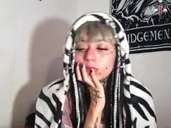 Amateur Free Live Porn of d3m0ny_