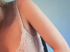 Amateur Best live sex cam show of carol_blonde