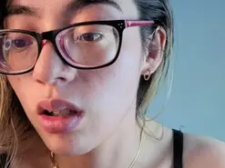 Amateur Sex Cam of carol_blonde