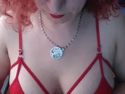 Amateur Free Porn Cam of Red_Wine