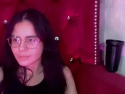 Amateur Sex Cam of EmilyBuu