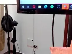 Amateur Free Live Porn of mirandaroxx1