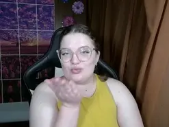 Amateur Free Live Porn of Teasing_Dora