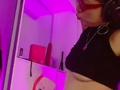 Amateur Nude Webcam of caraenaranja5
