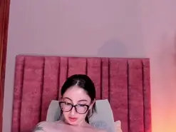 Amateur Nude Webcam of EmilyWatson