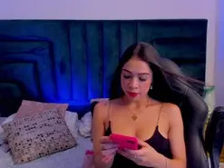 Amateur Nude Webcam of FaloonRoussel