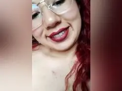 Amateur Adult Webcam of ScarletBloom