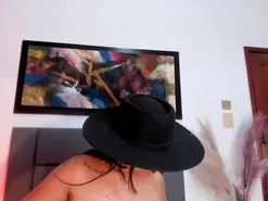 Amateur Watch Live Sex Cams of GahiaBelucci