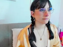Amateur Live Porn of mia_hrpr
